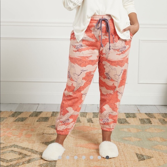 NWT - Camilla Jogger - Picture 7 of 9